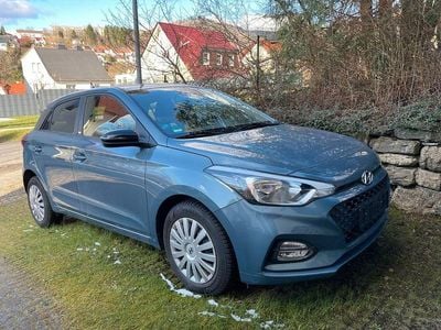 Gebraucht Hyundai i20 YES! 101 PS (74 kW) 2019 Blau Kleinwagen