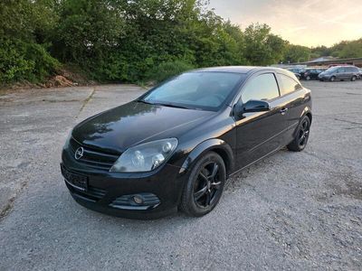 Opel Astra GTC
