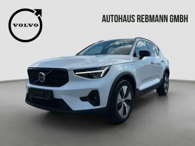Gebraucht Volvo XC40 Plus 179 PS (131 kW) 2022 Weiß SUV