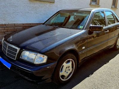 Mercedes C180