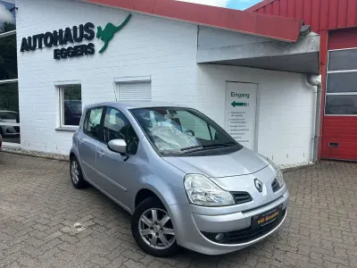 Gebraucht Renault Modus Dynamique 101 PS (74 kW) 2009 Silber Van / Kleinbus