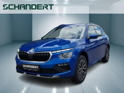 Neu Skoda Kamiq 95 PS (69 kW) 2026 Velvetrot metallic SUV