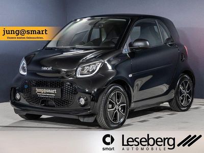 Schwarz Gebraucht 2023 Smart ForTwo Electric Drive Passion Coupé | 16.870 € (Fairer Preis)