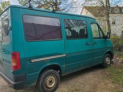 Second-hand VW LT 102 CP (75 kW) 1999 Verde Monovolum