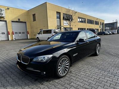 gebraucht BMW 750 750 Baureihe 7 i TÜV NEU VOLLAUSGESTATTET