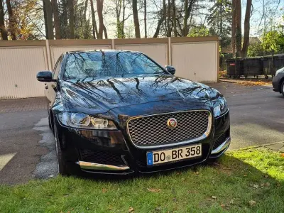 Occasion Jaguar XF Portfolio 300 PK (220 kW) 2017 Zwart Sedan