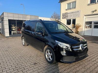 Schwarz Gebraucht 2020 Mercedes V250 Avantgarde Edition Van / Kleinbus | 39.999 € (Guter Preis)