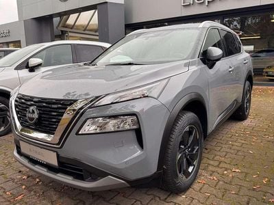 Grau Gebraucht 2025 Nissan X-Trail N-Connecta SUV | 37.990 € (Fairer Preis)