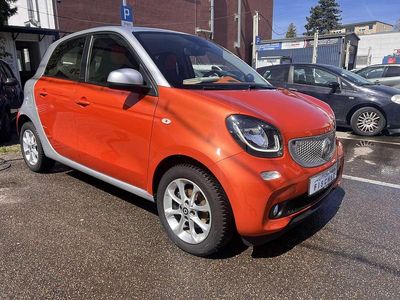 Gebraucht Smart ForFour Basis 90 PS (66 kW) 2015 Grau Kleinwagen