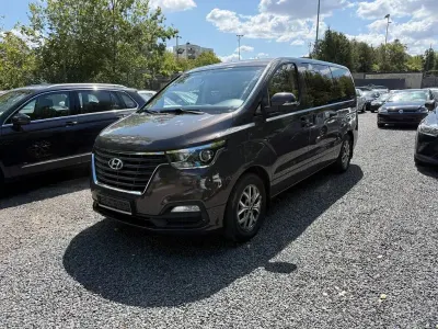 Gebraucht Hyundai H-1 Premium 170 PS (125 kW) 2019 Braun Van / Kleinbus