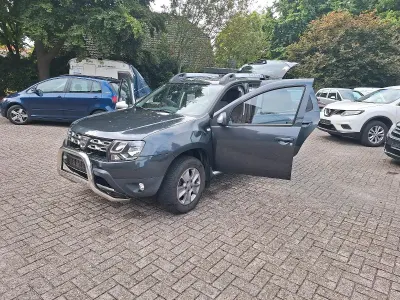 Gebraucht Dacia Duster 125 PS (91 kW) 2014 Grau SUV