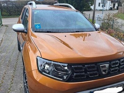 Gebraucht Dacia Duster Deal 101 PS (74 kW) 2020 Orange SUV