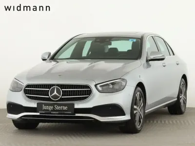 Gebraucht Mercedes E450 367 PS (269 kW) 2021 Metalliclack hightechsilber Limousine