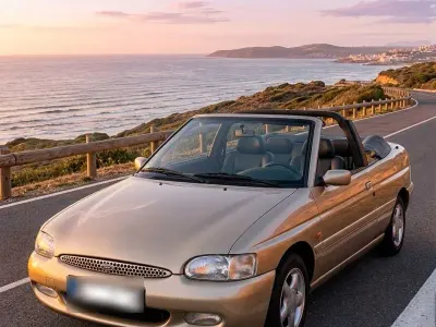 Gebraucht Ford Escort Cabriolet 116 PS (85 kW) 1996 Gold Cabrio