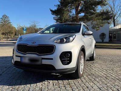 Gebraucht Kia Sportage Vision 132 PS (97 kW) 2018 Silber SUV