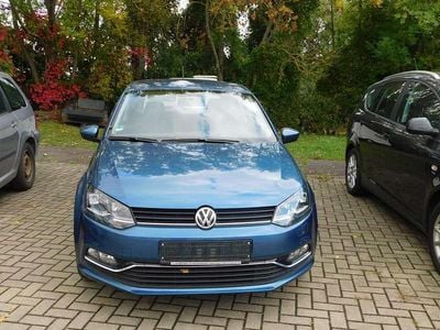 Blue silk Gebraucht 2017 VW Polo Highline Kleinwagen | 9.999 € (Guter Preis)