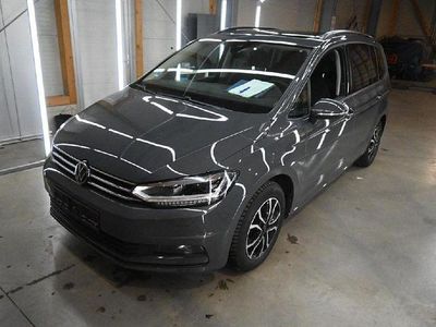 Gebraucht VW Touran IQ Drive 150 PS (110 kW) 2024 Grau Van / Kleinbus