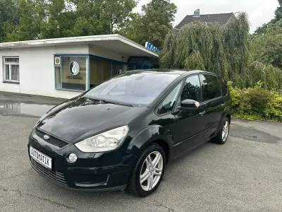 Gebraucht Ford S-MAX Titanium 160 PS (117 kW) 2008 Schwarz Van / Kleinbus