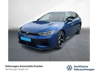 Gebraucht VW Passat R-line 265 PS (194 kW) 2025 Reef blue metallic Kombi
