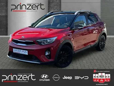 Gebraucht Kia Stonic Platinum Edition 120 PS (88 kW) 2019 (bbe) signalrot met./schwarz SUV