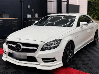 Gebraucht Mercedes CLS500 550 PS (404 kW) 2011 Weiß Limousine