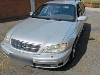 Gebraucht Opel Omega 144 PS (105 kW) 2003 Silber Kombi