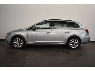 Używany Seat Leon ST Style 116 KM (85 kW) 2018 Srebrny Kombi