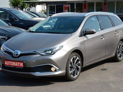 Toyota Auris Hybrid