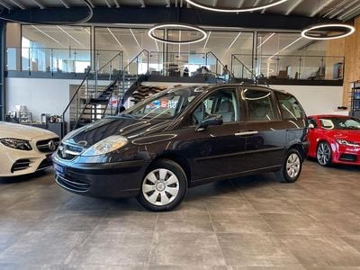 Citroën C8