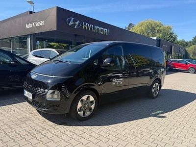 Usata Hyundai Staria Trend 225 CV (165 kW) 2025 Nero Monovolume