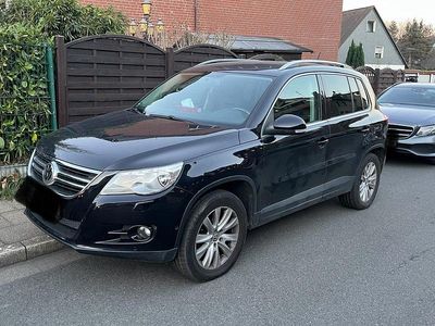 Schwarz Gebraucht 2009 VW Tiguan SUV | 8.250 €