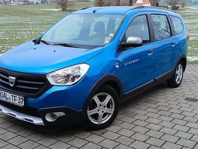 Usata Dacia Lodgy Stepway 116 CV (85 kW) 2015 Blu Monovolume