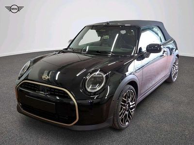 Schwarz Gebraucht 2024 Mini Cooper Cabriolet Favoured Cabrio | 34.109 € (Fairer Preis)