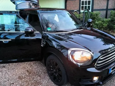 Occasion Mini One Countryman 102 PK (75 kW) 2018 Zwart SUV