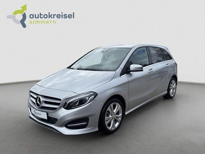 Usata Mercedes B200 136 CV (100 kW) 2017 Argento Monovolume