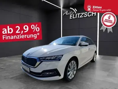 Gebraucht Skoda Octavia First Edition 150 PS (110 kW) 2020 Candyweiss Kombi