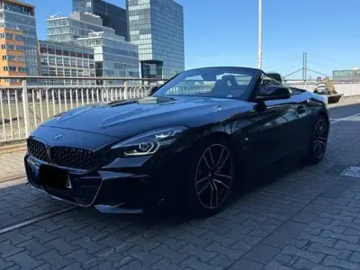 Gebraucht BMW Z4 M Sport 258 PS (189 kW) 2021 Schwarz Cabrio