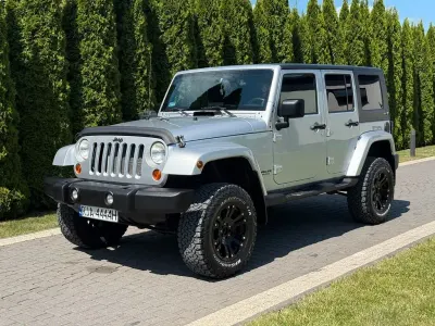 Gebraucht Jeep Wrangler Unlimited Sahara 199 PS (146 kW) 2008 Silber SUV