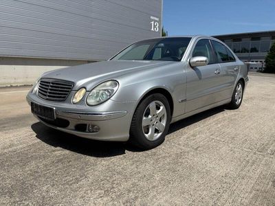 Mercedes E320