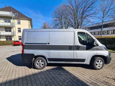 Gebraucht Fiat Ducato 120 PS (88 kW) 2021 Silber Van