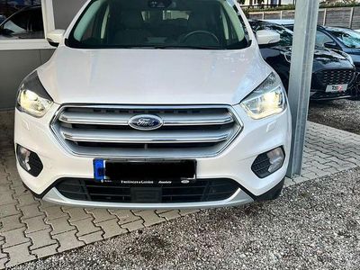 Second-hand Ford Kuga Titanium 150 CP (110 kW) 2019 Alb SUV
