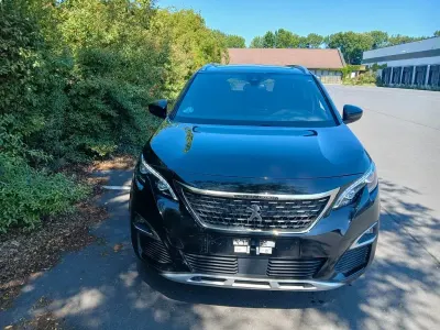 Gebraucht Peugeot 5008 Allure 181 PS (133 kW) 2020 Schwarz SUV