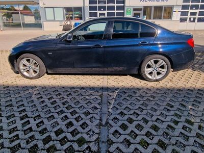 gebraucht BMW 318 Sport line XDrive