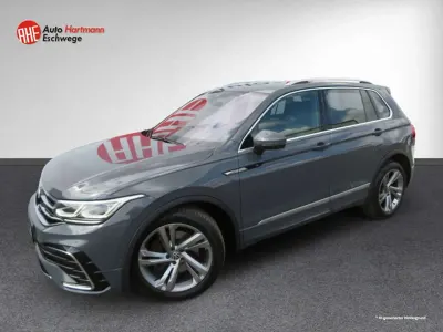Gebraucht VW Tiguan Sport 200 PS (147 kW) 2023 Delfingrau SUV