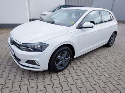 Gebraucht VW Polo Comfortline 95 PS (69 kW) 2017 Weiß Limousine