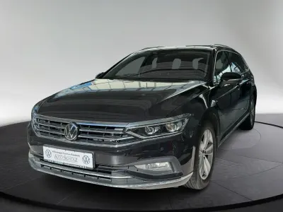 Gebraucht VW Passat Elegance 190 PS (139 kW) 2022 Schwarz Kombi