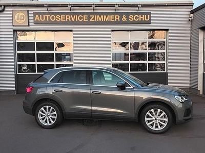 Gebraucht Audi Q3 Basis 150 PS (110 kW) 2022 Grau SUV