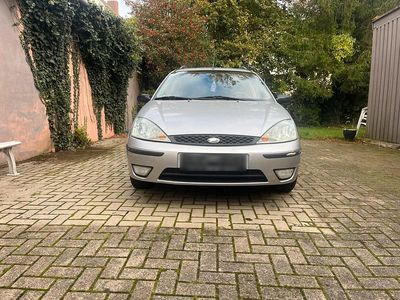 Gebraucht Ford Focus 75 PS (55 kW) 2004 Silber Kombi