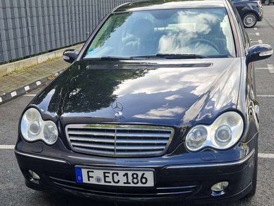 Mercedes C280