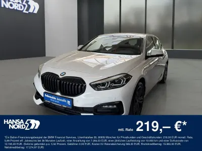 Gebraucht BMW 118 Sport Line 136 PS (100 kW) 2023 Weiß Limousine